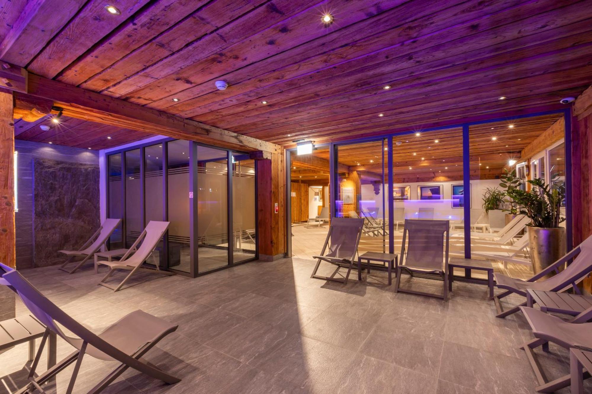 Naco Aparthotel By Arca Spa เซอร์แมท ภายนอก รูปภาพ